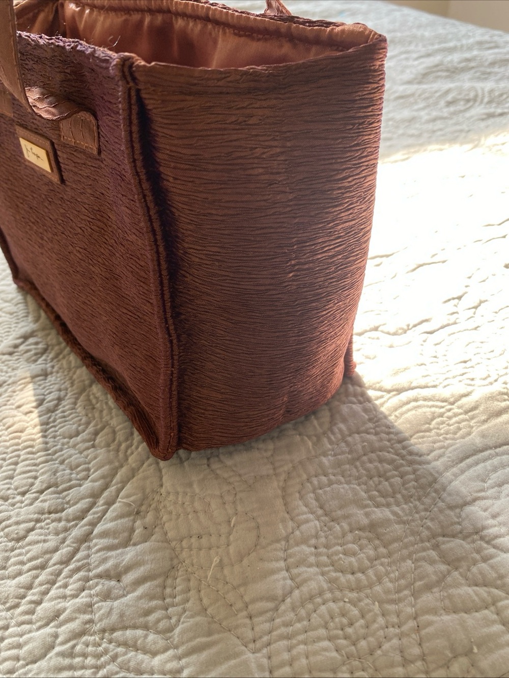 Jim Thompson Silk Mini Tote in Iridescent Rust Brown/ Deep Blush Pink Drawstring - Picture 6 of 16